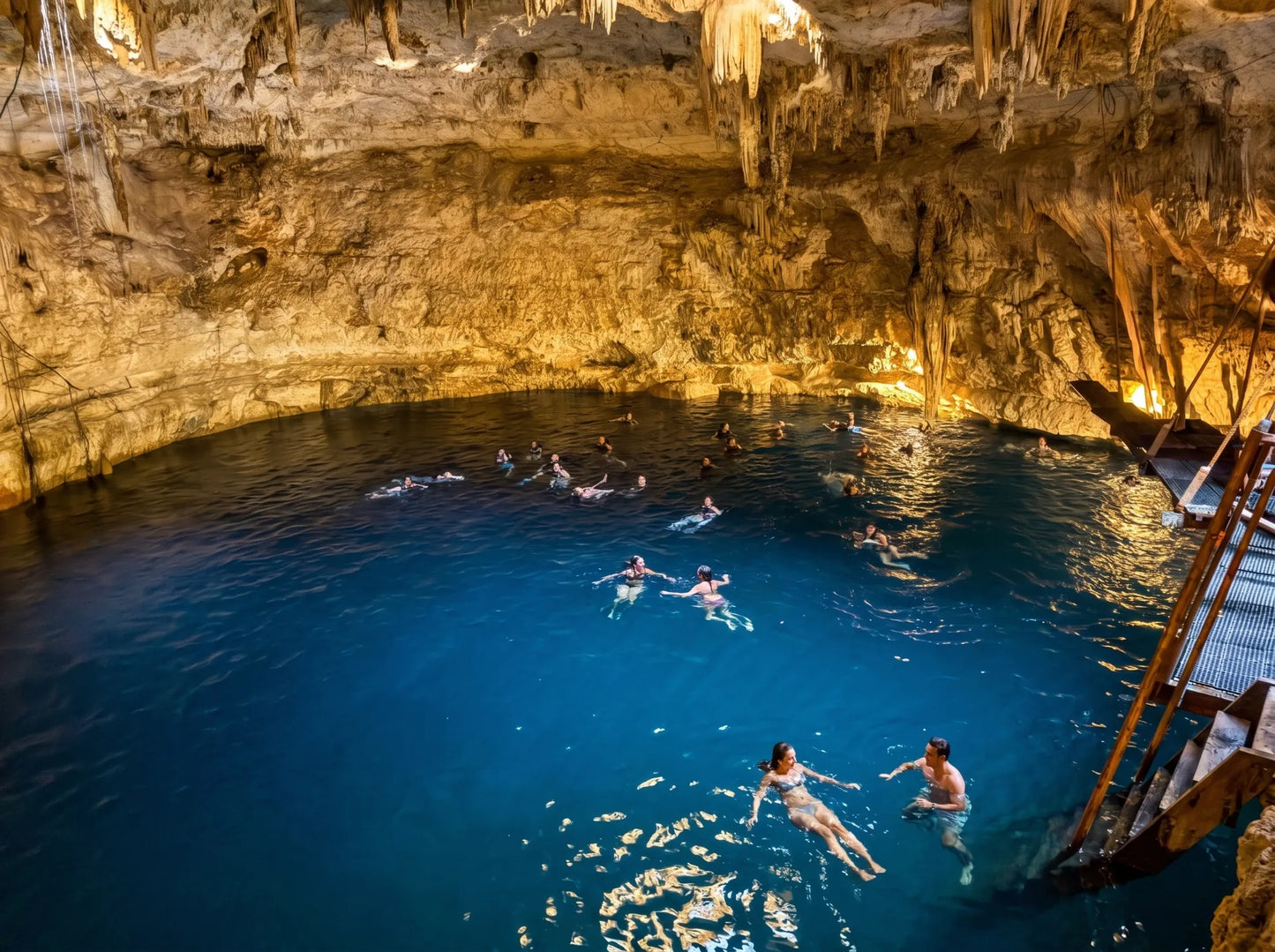 Chichén Itzá Dos Cenotes