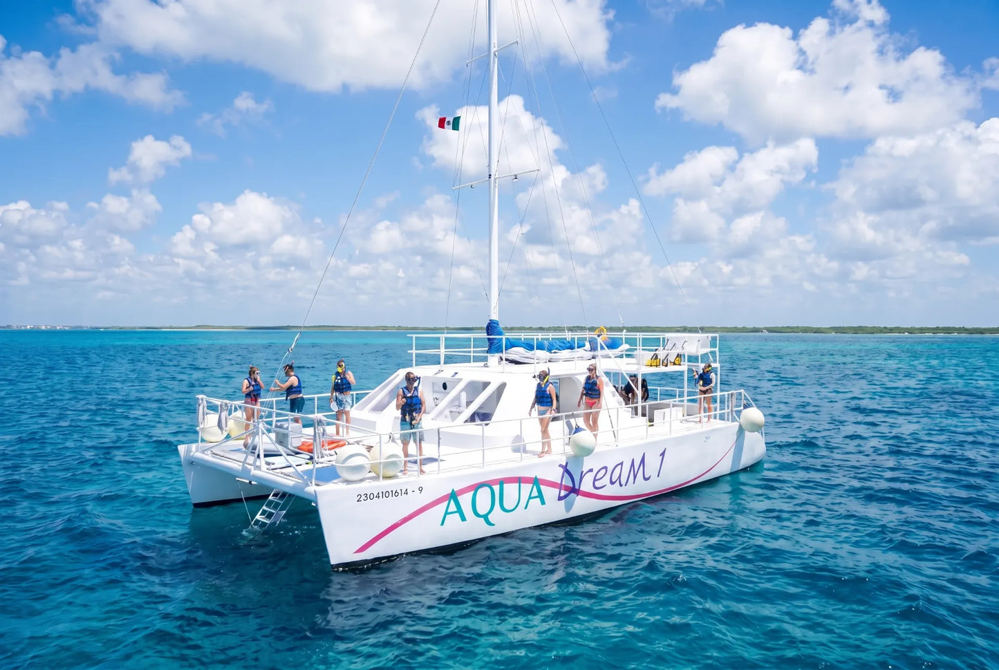 Tour: Cozumel Catamarán, El Cielo & Kuzá Park