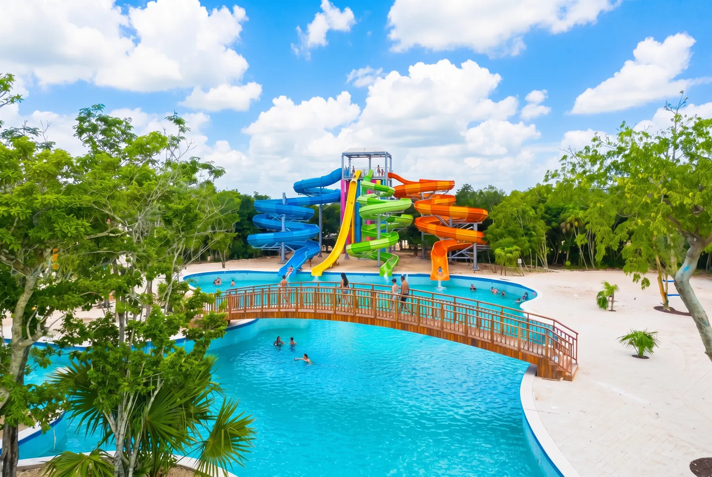 Tour: Cozumel Catamarán, El Cielo & Kuzá Park