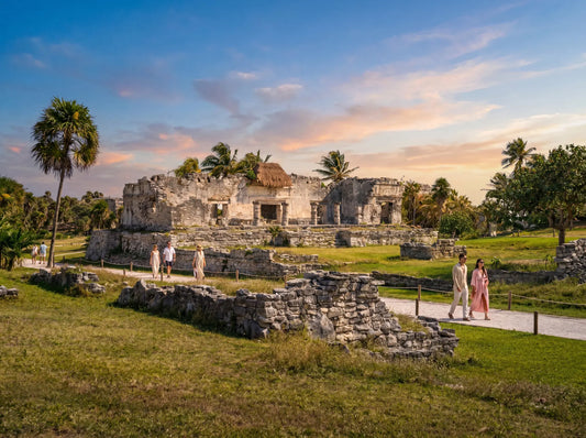 Tour 4x1: Tulum, Cobá, Cenote y Playa del Carmen (5ta Avenida)
